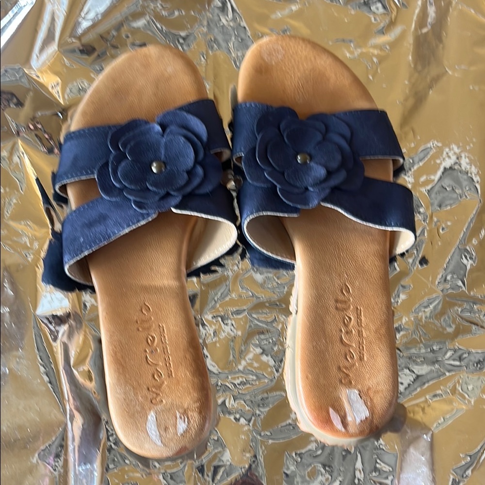 Marielle Women's Navy Blue Floral Slide Sandals